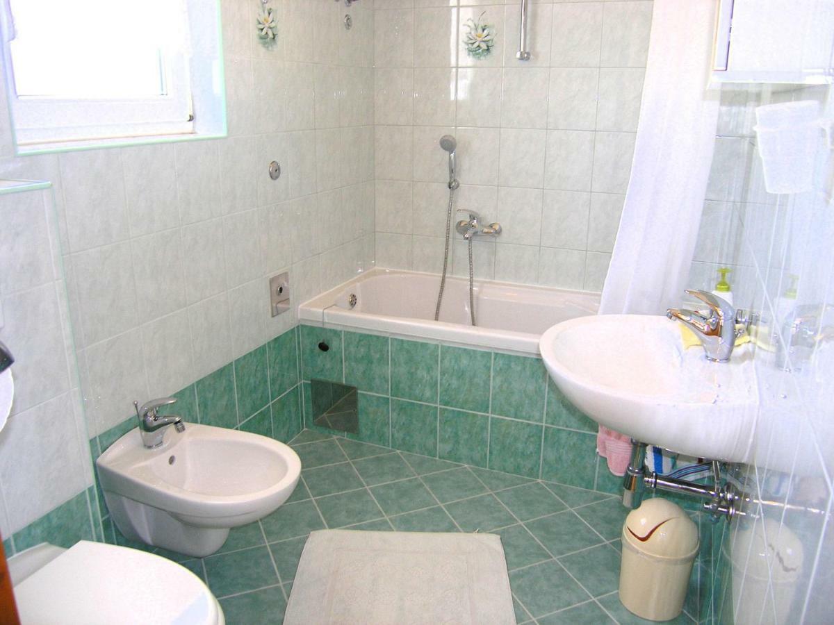 Apartman Juric Apartman Krk Town Kültér fotó